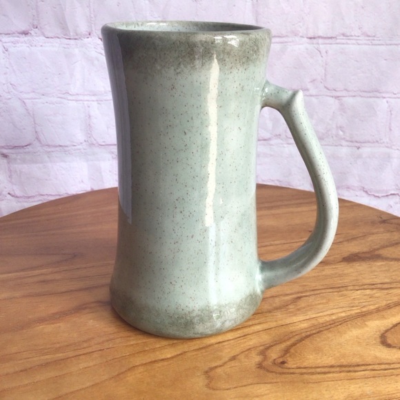 Artist Signed Ceramic Shamrock Handled Mugs - Set of 4 - Picture 7 of 12